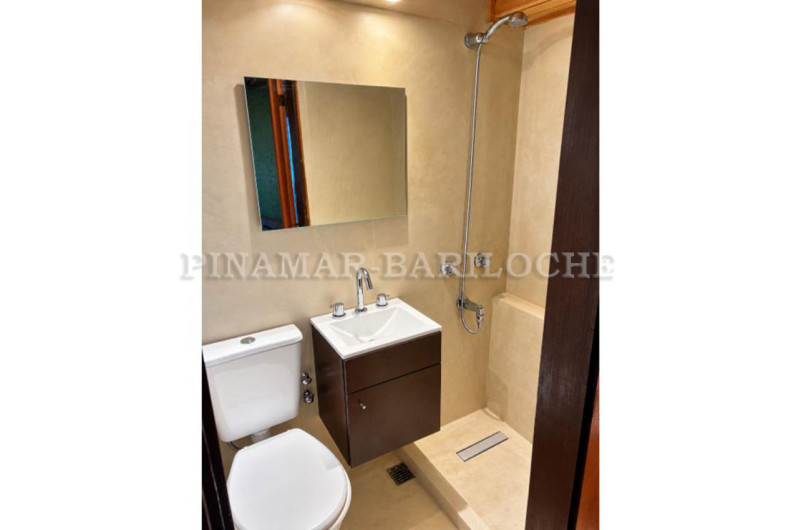 Baño completo.