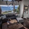 Casa en Venta en Bariloche con Costa de Lago y piscina cubierta - 3 dorm - 2 baños y Toil - cochera