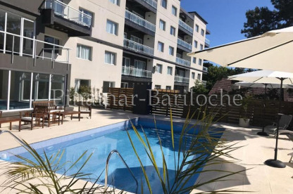 Departamento en alquiler en zona centro de Pinamara con amenities Centro complejo con pileta exterior