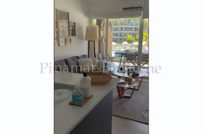 Departamento en alquiler, 2 ambientes con aire acondicionado, balcón con parrilla, cochera. Renata Norte Ambiente integrado con vista