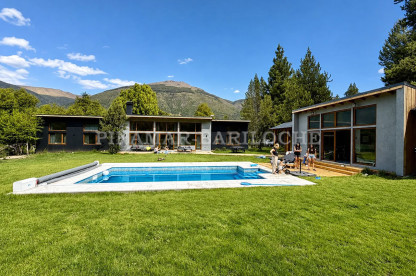 Piscina climatizada y parque en zona Lago Gutiérrez, Bariloche