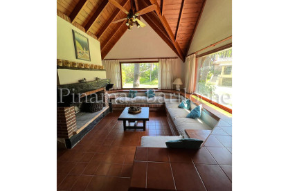 Dueño alquila propiedad en zona norte de Pinamar, 3 dorm y dependencia, a metros del mar con cochera cerrada Altura Balneario CR, a 1 cuadra del mar, 3 dorm, dep y cochera