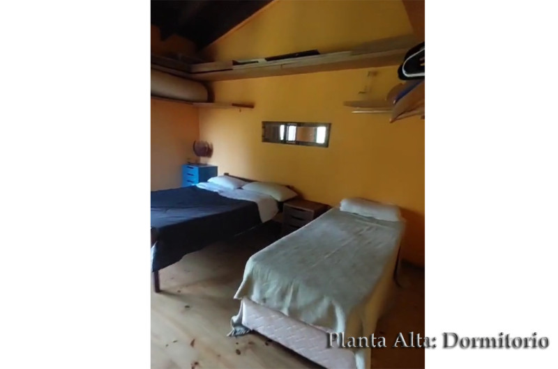Con acceso desde el hall de distribución de la suite - 5to Dormitorio/vestidor