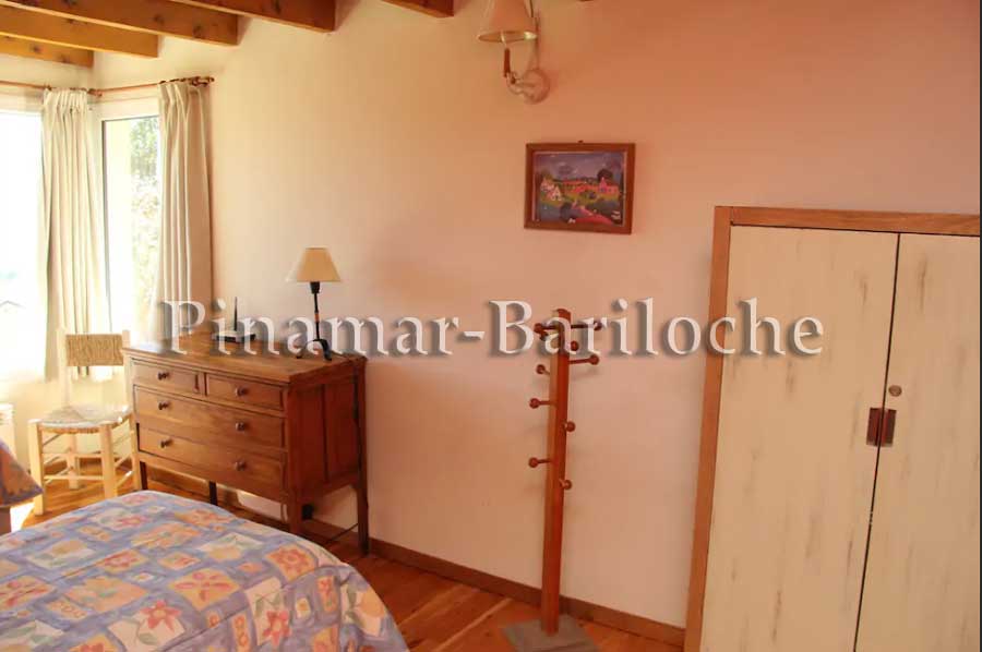 Casa En Alquiler Con Vista Al Lago En Bariloche – 696