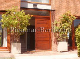 Alquiler En Pinamar – Casa En Zona Centro -731