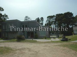 Casas En Alquiler Pinamar Con Pileta Climatizada – Z Golf – 923