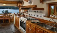 Bariloche Alquileres – Casa Con Costa Y Muelle Privado – 1005